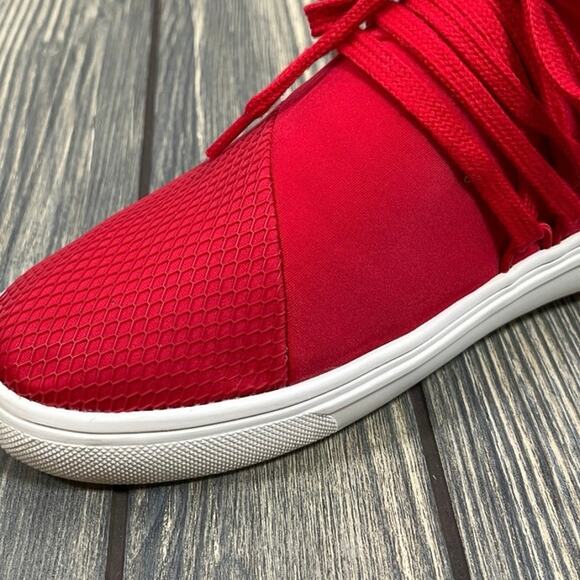 Steve Madden Lancer Red Fashion Sneakers Women 10 Casual Streetwear Lifestyle - Picture 10 of 10